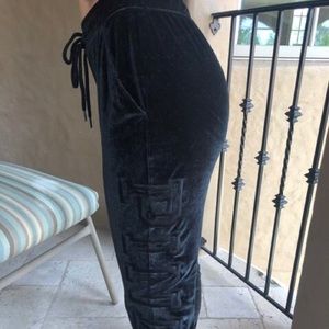 Cute Velvets Joggers from Pink NWOT 🖤